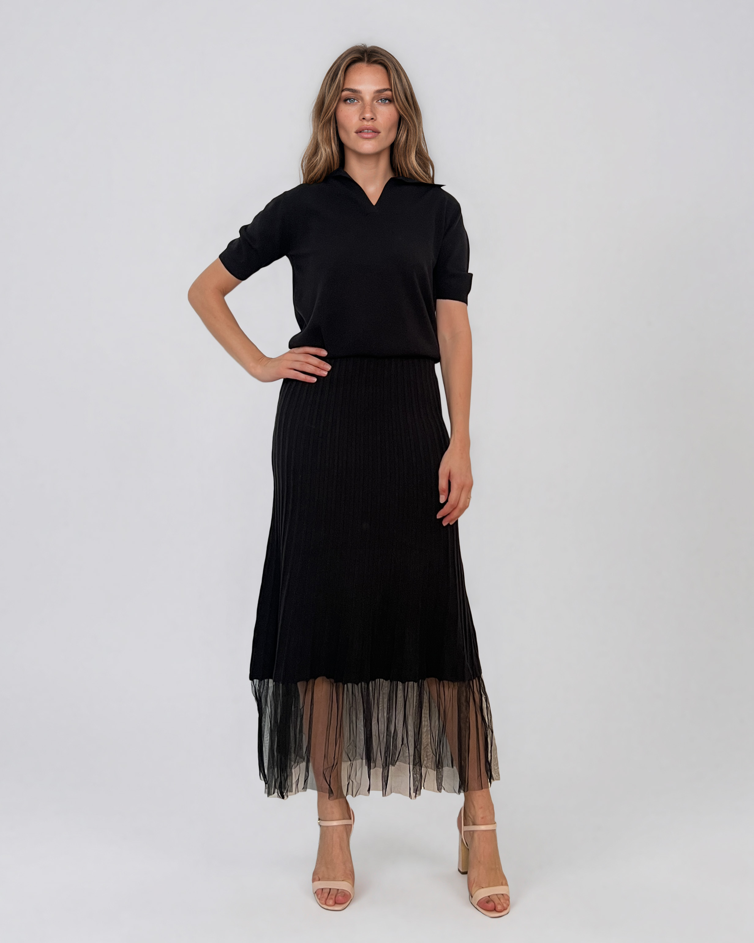 Pulover cu mânecă scurtă şi guler polo negru PN095