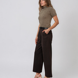 Pulover cu mânecă scurtă şi guler semi-înalt camel PN108