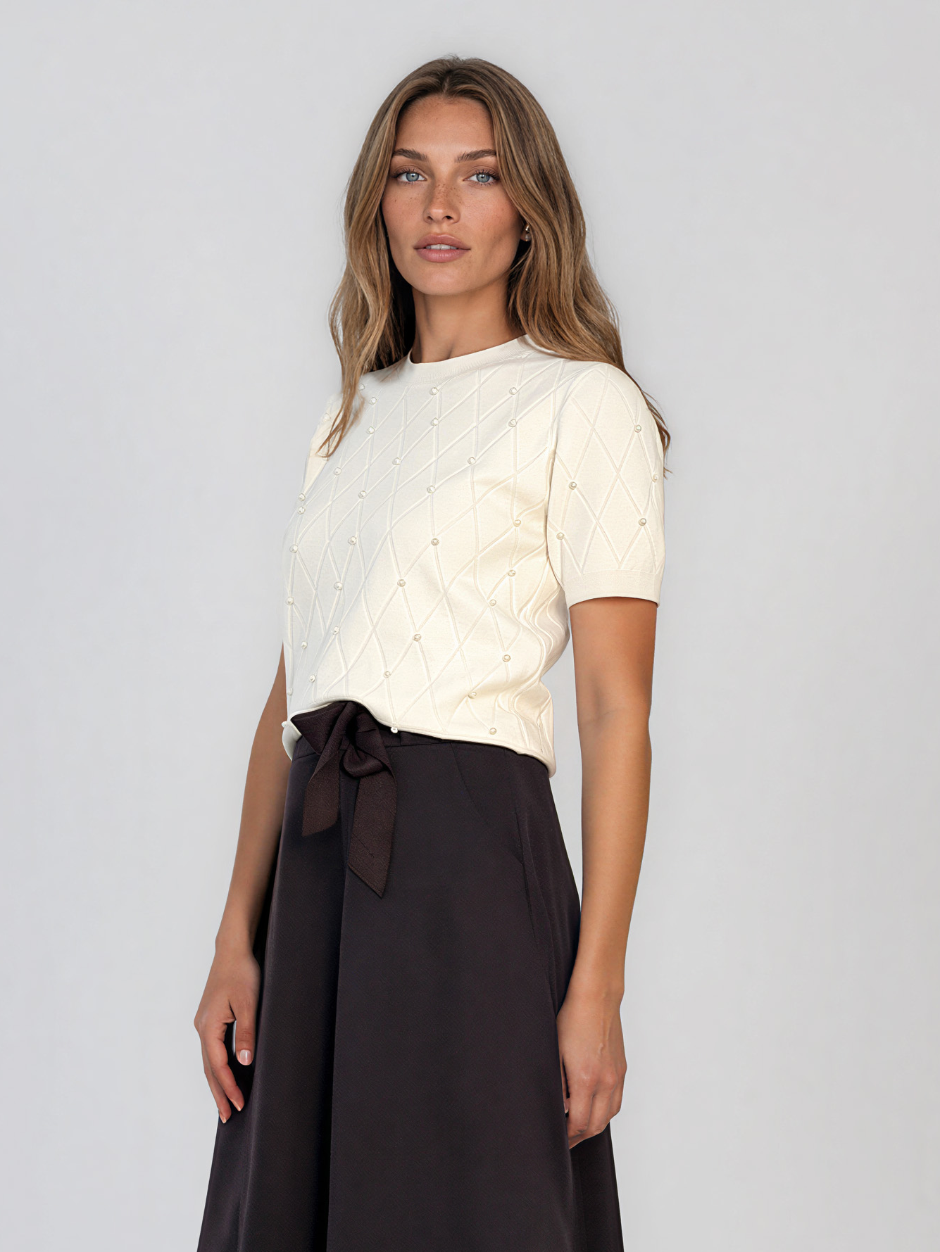 Pulover din tricot ajurat cu mânecă scurtă alb PN120