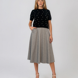 Pulover din tricot ajurat cu mânecă scurtă negru PN120