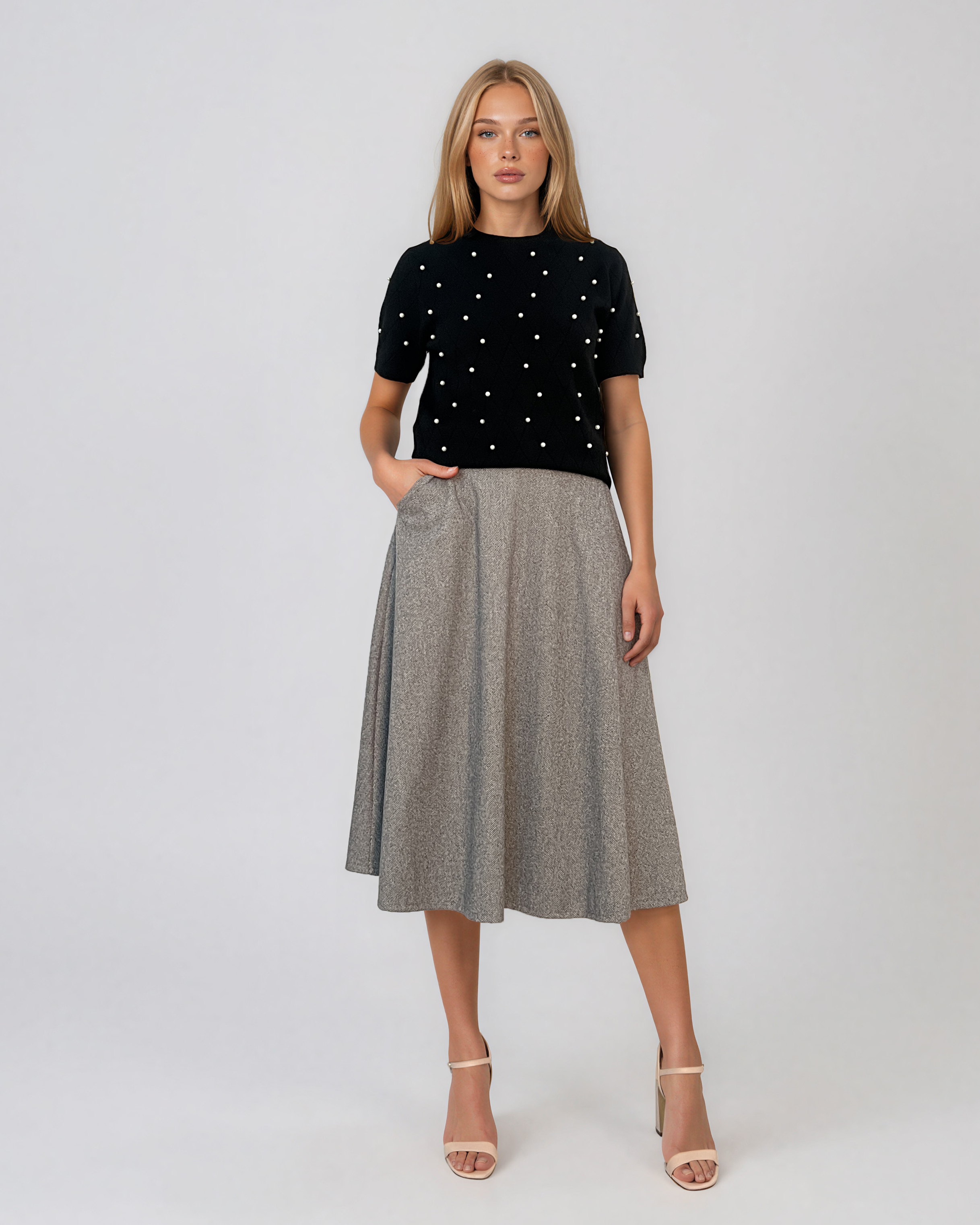 Pulover din tricot ajurat cu mânecă scurtă negru PN120