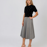 Pulover din tricot ajurat cu mânecă scurtă negru PN120