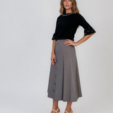 Pulover din tricot cu perle şi mâneci evazate negru DY734