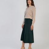 Pulover din tricot fin cu decolteu în V crem DY732