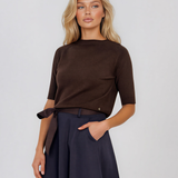 Pulover din tricot texturat cu mânecă scurtă maro HL250