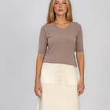 Pulover fin cu decolteu în V beige HL260