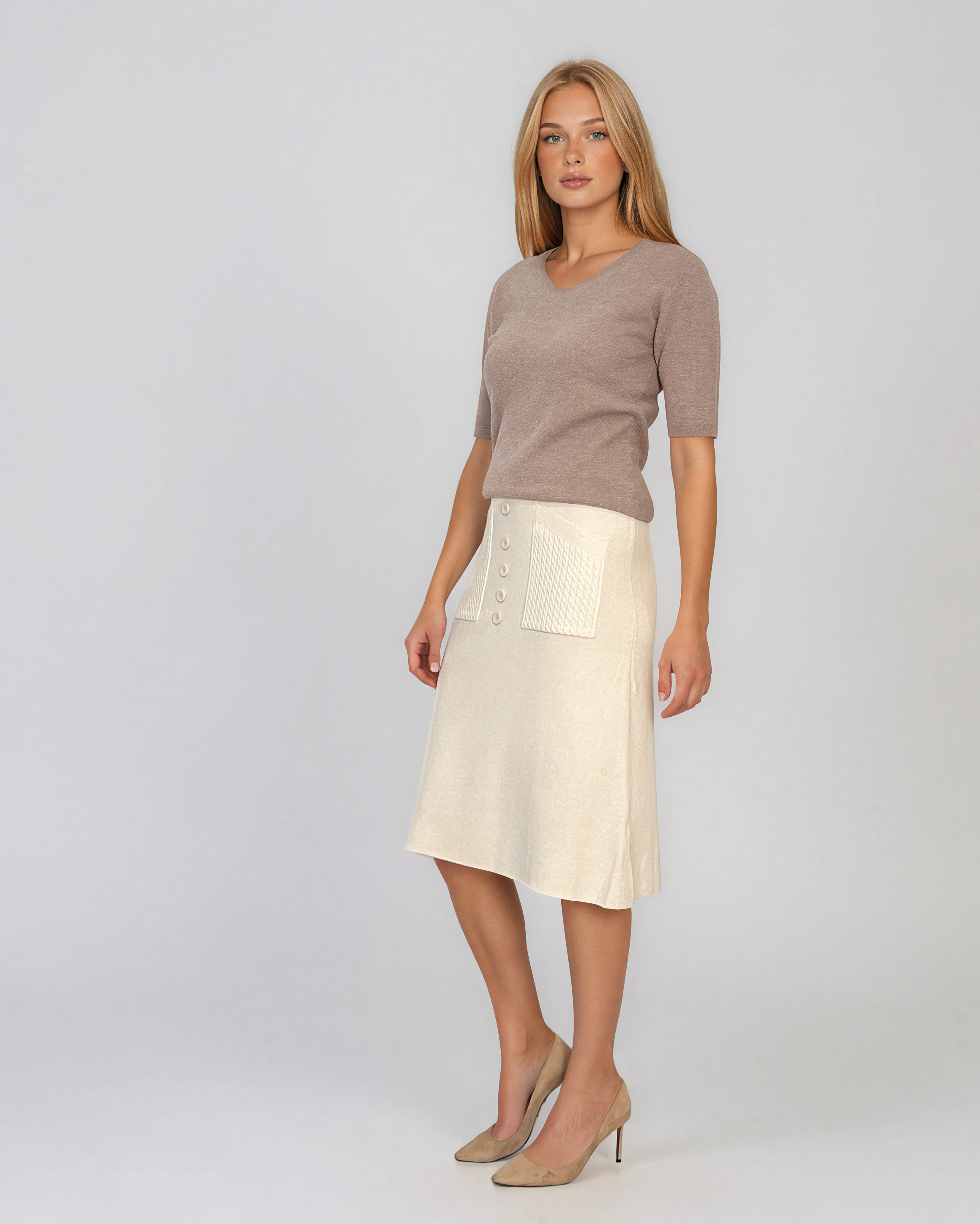 Pulover fin cu decolteu în V beige HL260