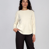 Pulover fin cu decolteu rotund crem PN144