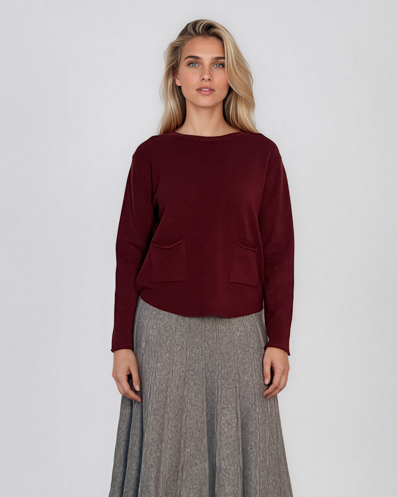 Pulover fin cu decolteu rotund grena PN144