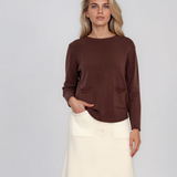 Pulover fin cu decolteu rotund maro PN144