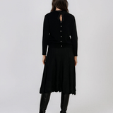 Pulover fin cu decolteu rotund negru PN144