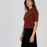 Pulover fin cu mânecă scurtă cărămiziu HL259