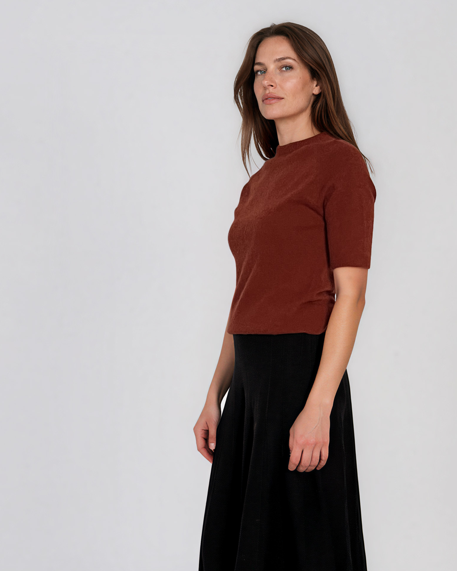 Pulover fin cu mânecă scurtă cărămiziu HL259