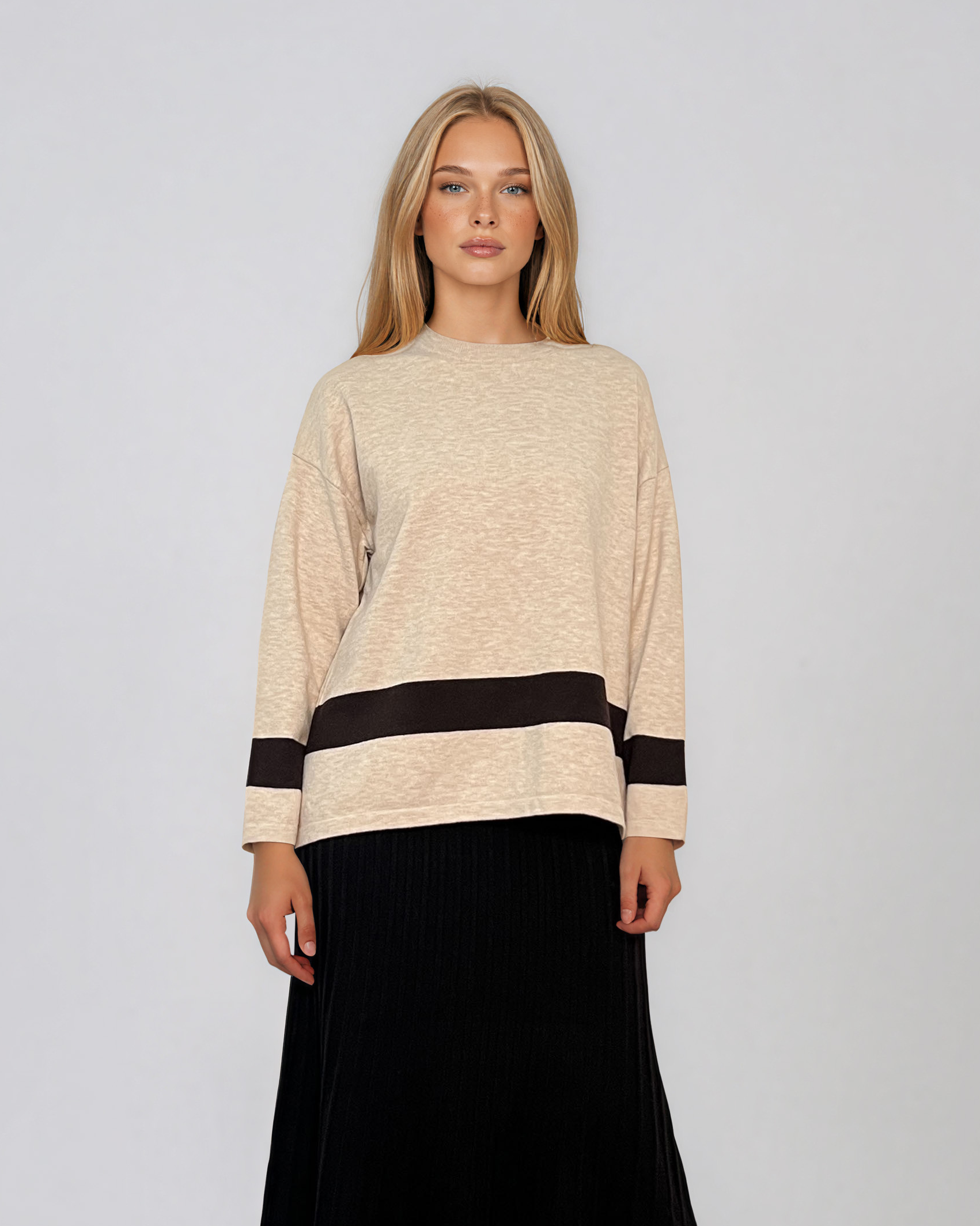 Pulover lejer din tricot cu dungi contrastante crem PN104