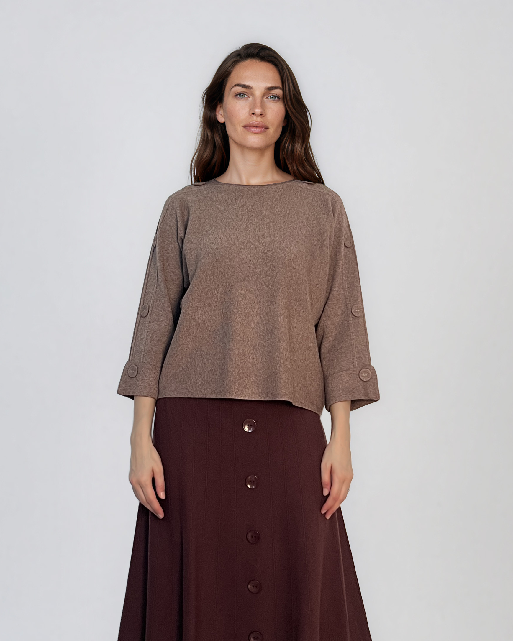 Pulover lejer din tricot cu nasturi pe mâneci beige DY736