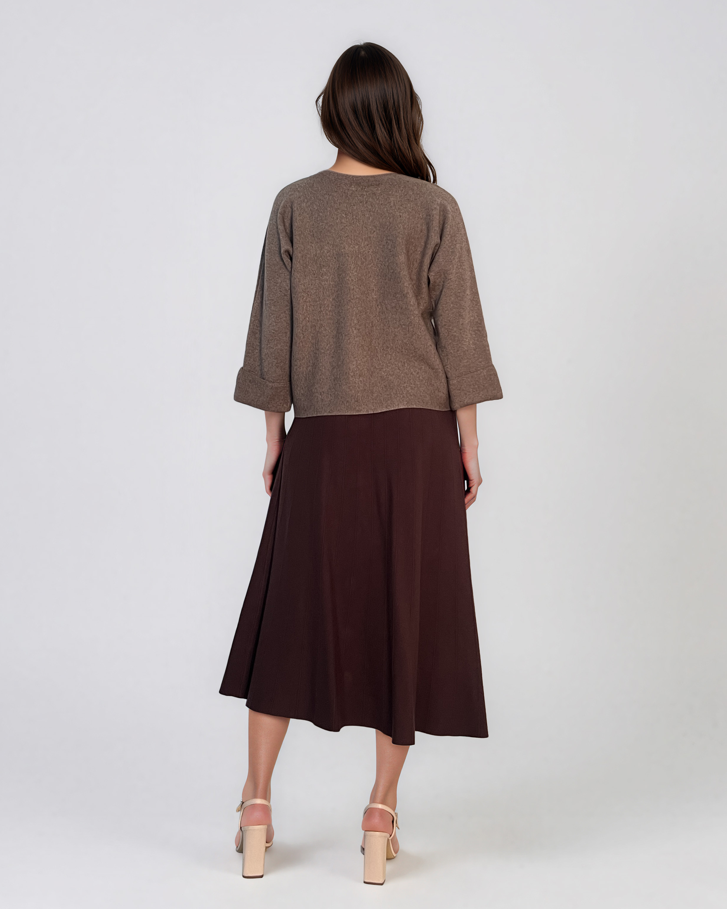 Pulover lejer din tricot cu nasturi pe mâneci beige DY736