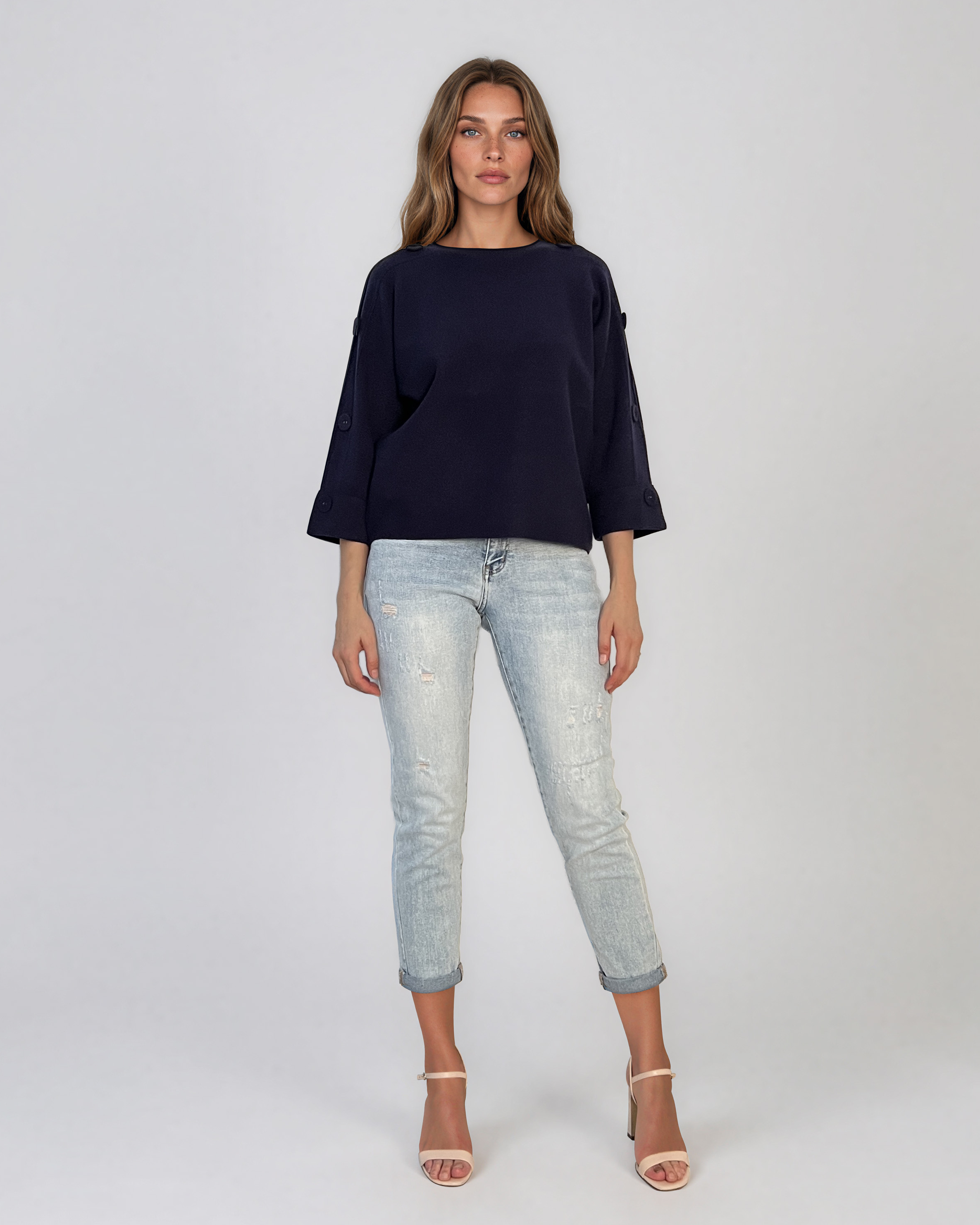 Pulover lejer din tricot cu nasturi pe mâneci bleumarin DY736