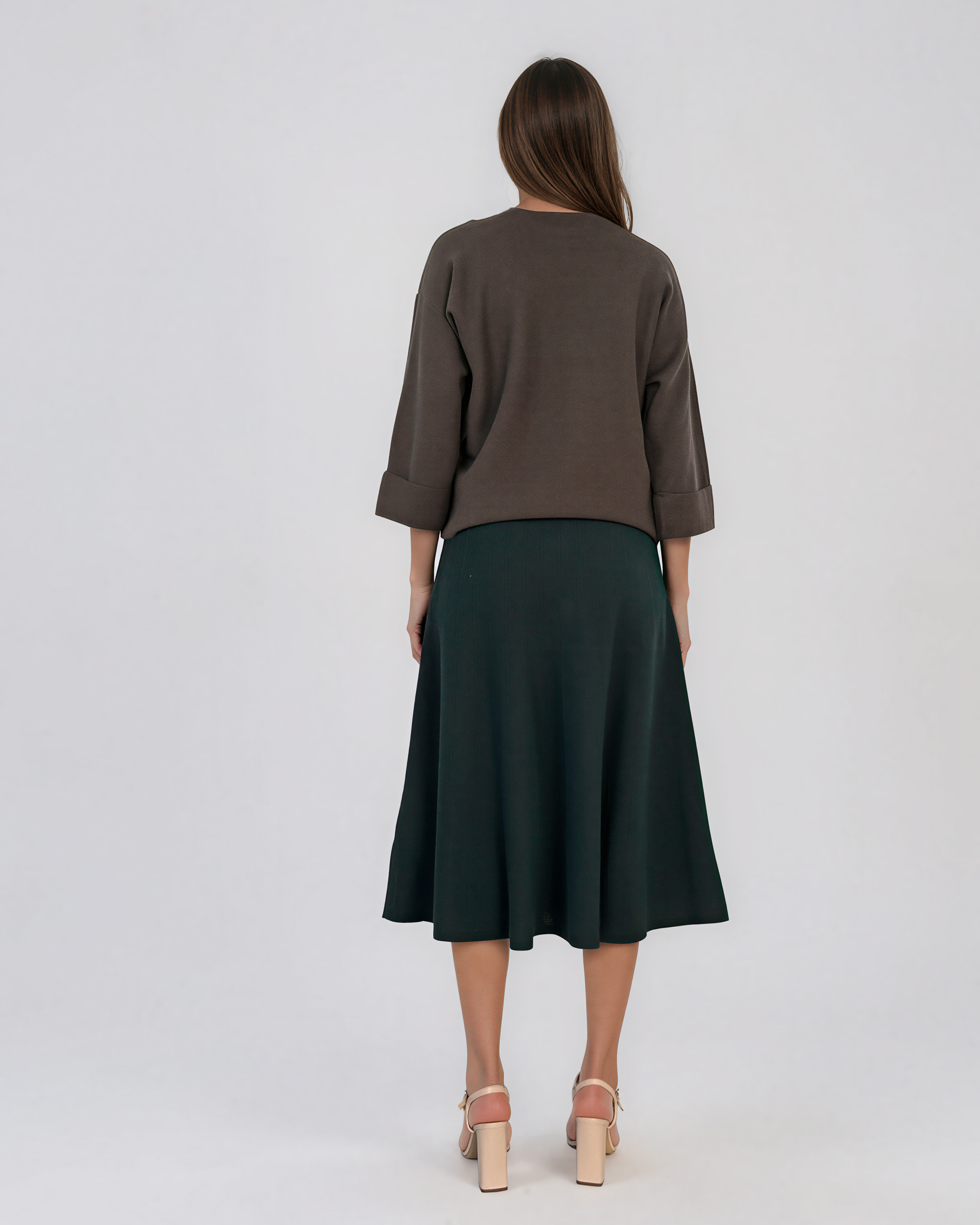Pulover lejer din tricot cu nasturi pe mâneci kaki DY736
