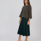 Pulover lejer din tricot cu nasturi pe mâneci kaki DY736