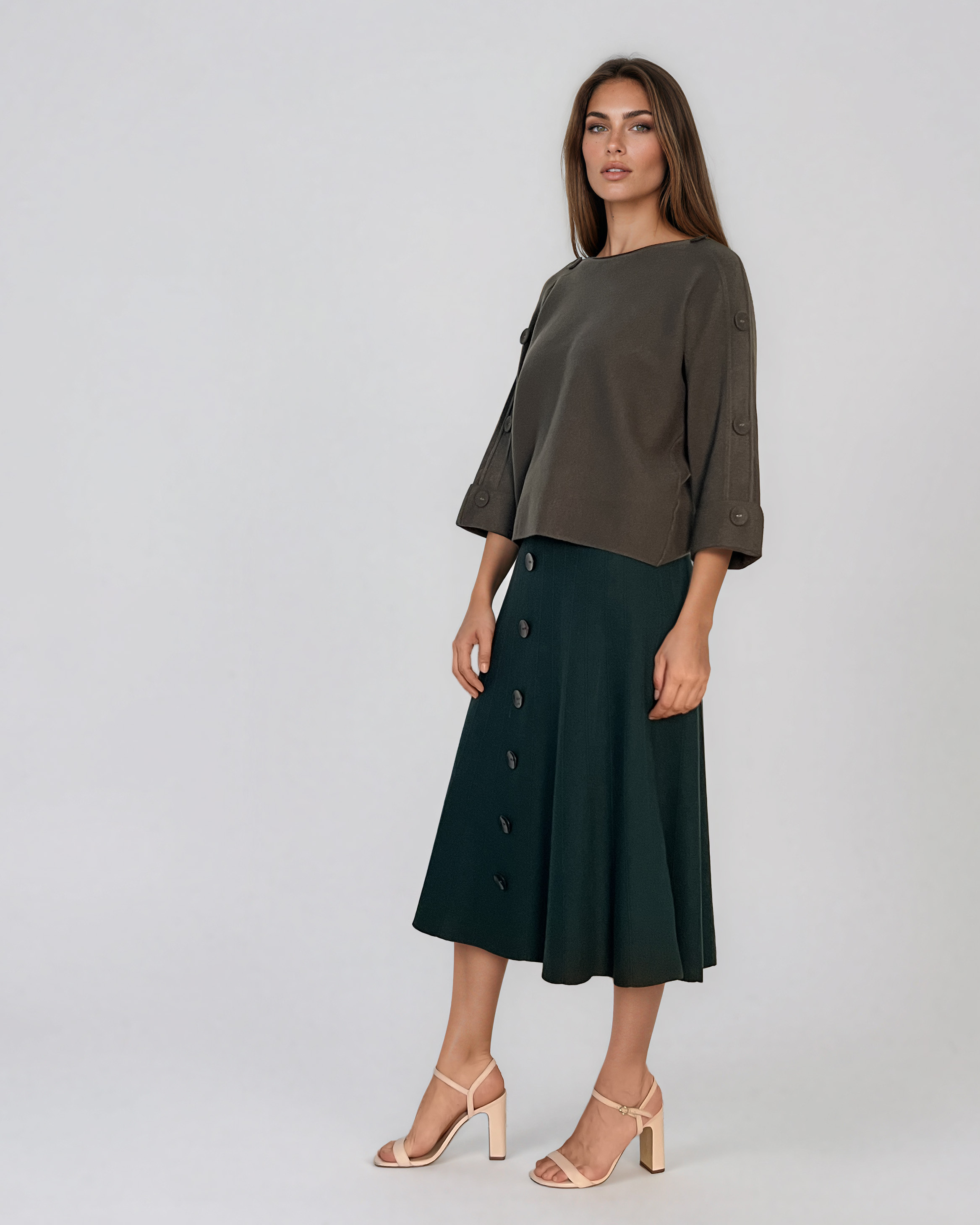 Pulover lejer din tricot cu nasturi pe mâneci kaki DY736