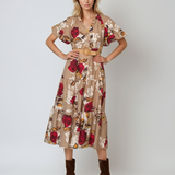 Rochie lunga cu volan centura in talie si print floral beige