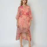 Rochie asimetrică din voal cu print floral și cordon roz