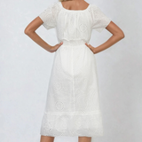 Rochie midi cu broderie și șnur decolteu cu elastic în talie alb