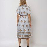 Rochie lungă din bumbac cu broderie geometrică și curea bleu