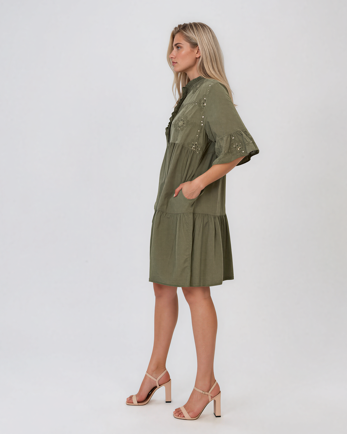 Rochie baby-doll cu broderie și paiete kaki HL122