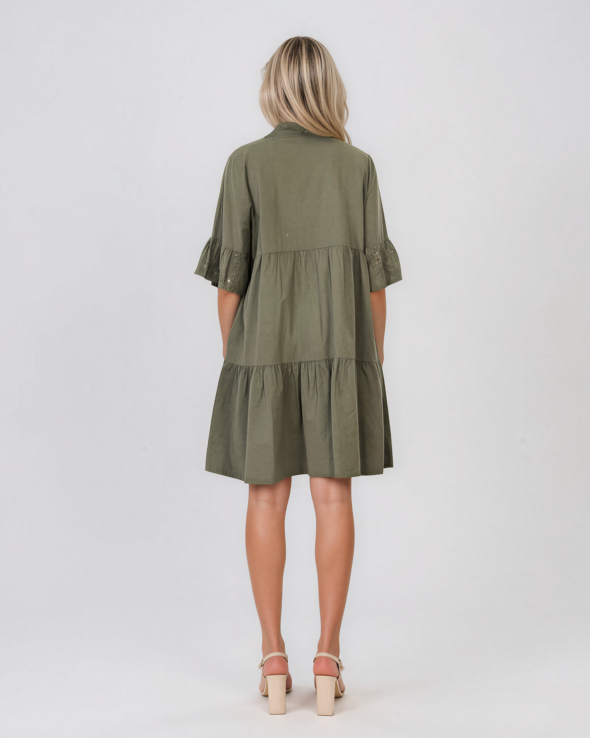 Rochie baby-doll cu broderie și paiete kaki HL122