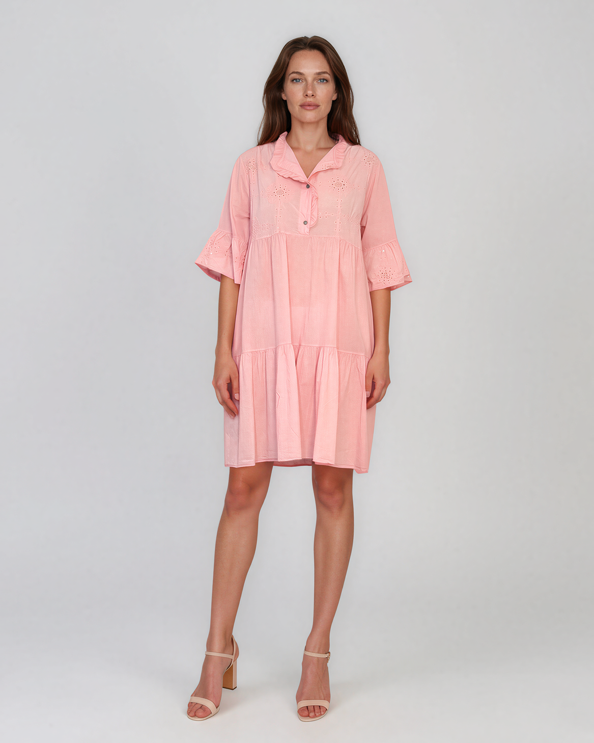 Rochie baby-doll cu broderie și paiete roz HL122