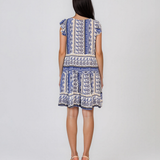 Rochie babydoll din vâscoză  cu print oriental și volane albastru HL099