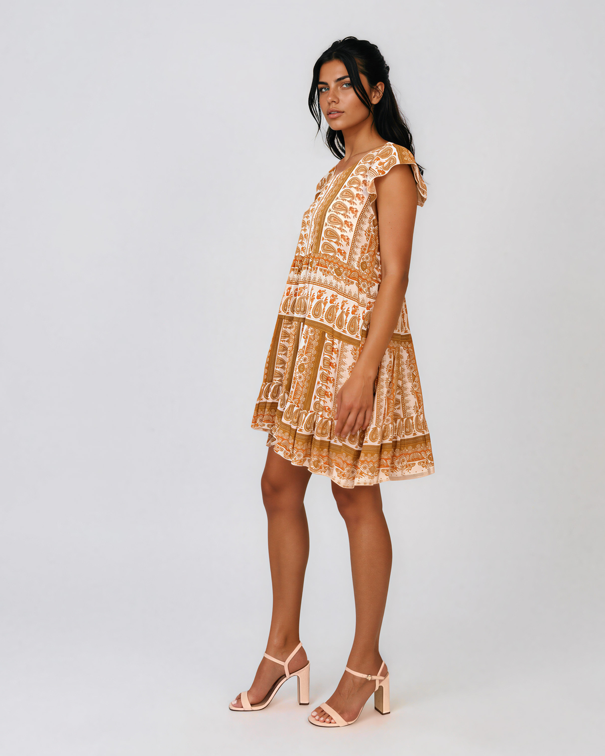 Rochie babydoll din vâscoză  cu print oriental și volane caramiziu HL099