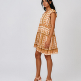 Rochie babydoll din vâscoză  cu print oriental și volane caramiziu HL099