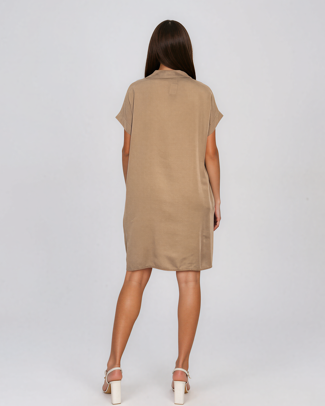 Rochie casual cu nod în piept și buzunare beige HL116
