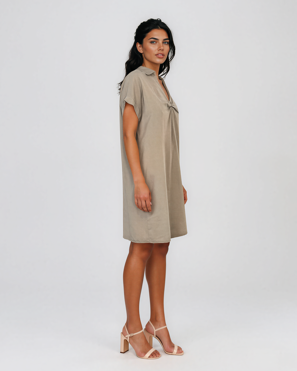 Rochie casual cu nod în piept și buzunare grej HL116