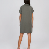 Rochie casual cu nod în piept și buzunare kaki HL116