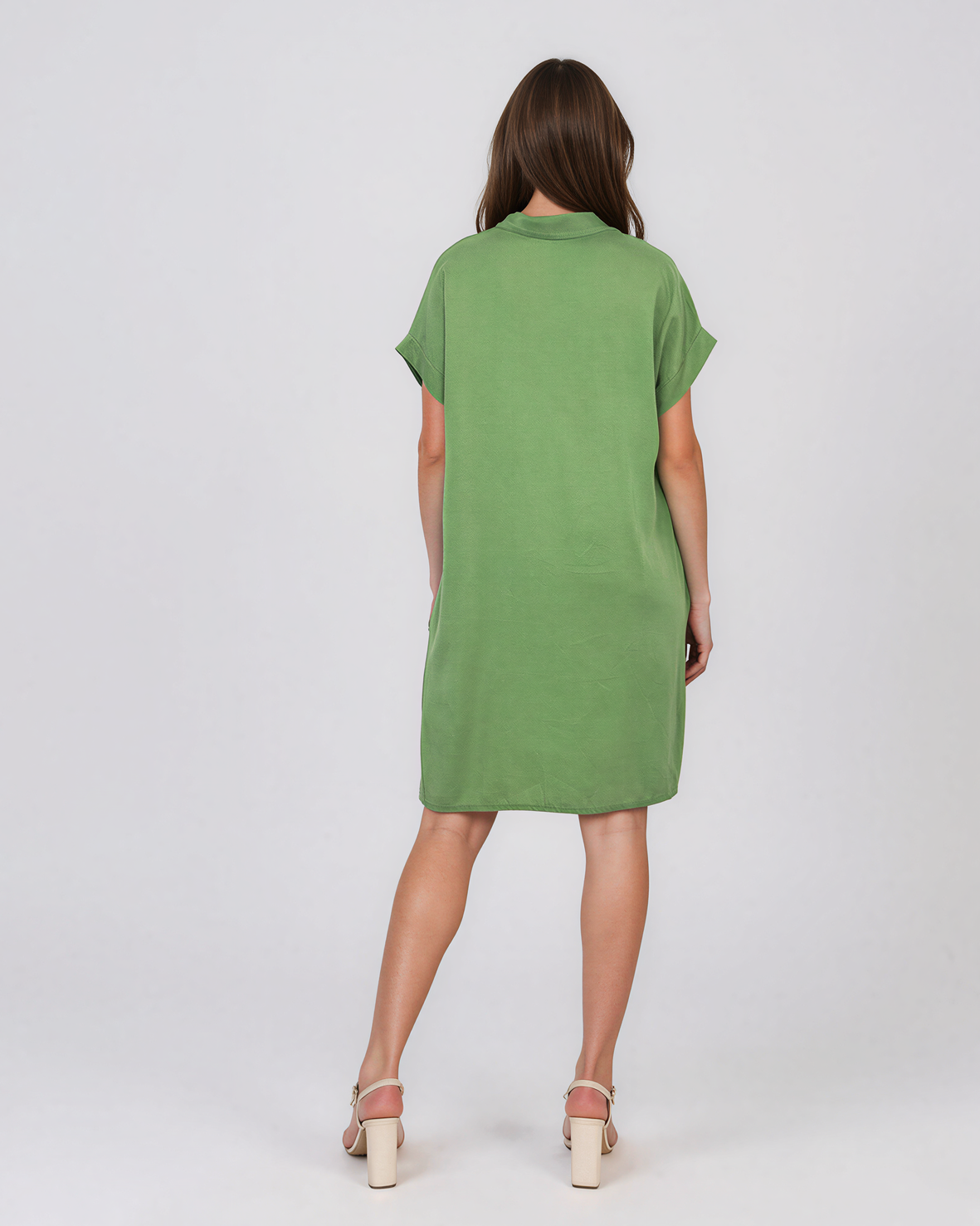 Rochie casual cu nod în piept și buzunare verde HL116