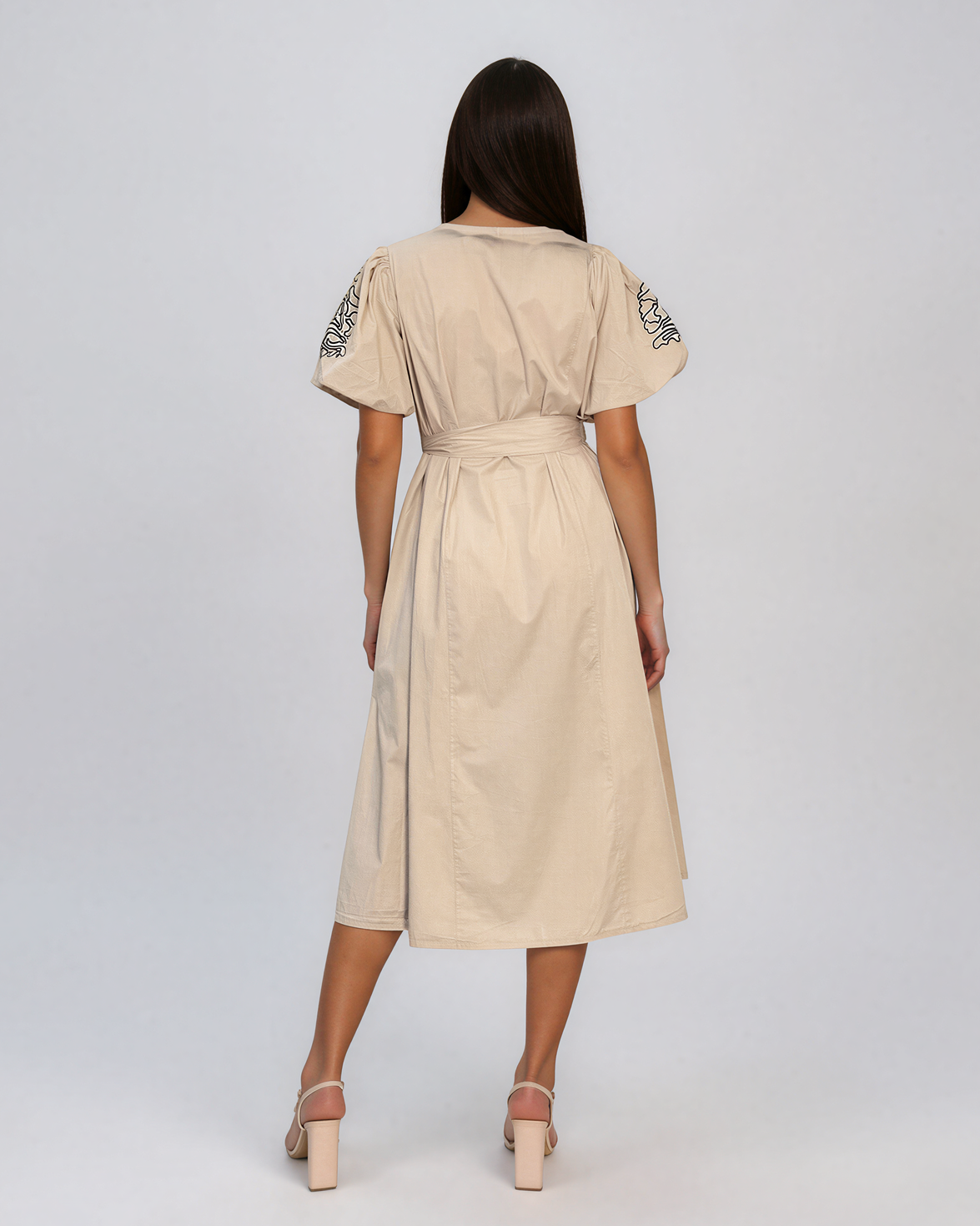 Rochie cloș cu cordon și mâneci bufante beige HL126
