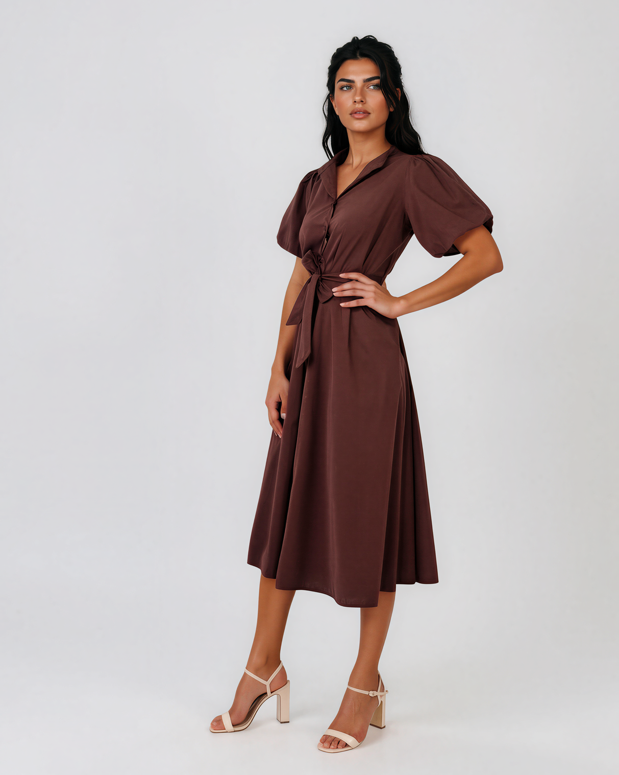 Rochie cloș cu cordon și mâneci bufante maro HL126