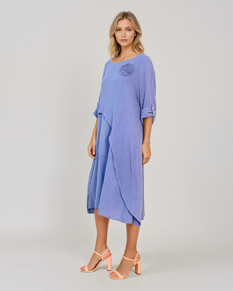 Rochie cu capă și flori aplicate albastru PR931