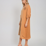 Rochie cu capă și flori aplicate beige PR931