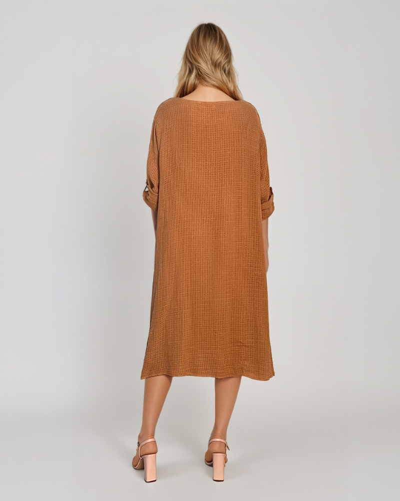 Rochie cu capă și flori aplicate beige PR931