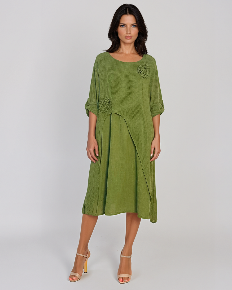 Rochie cu capă și flori aplicate verde PR931
