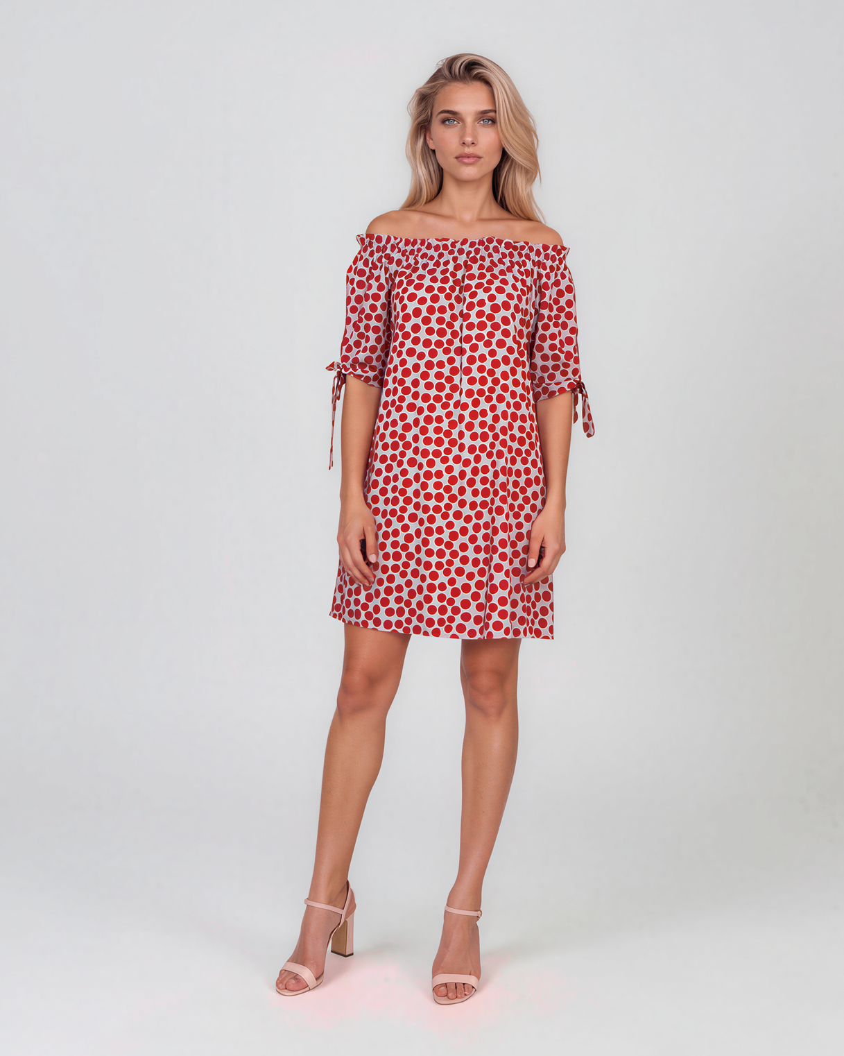 Rochie cu elastic pe umeri și buline bleu HL119