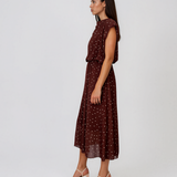 Rochie cu umeri înalți și buline mici maro HL129