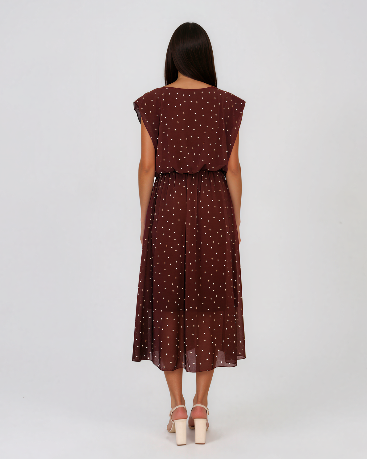 Rochie cu umeri înalți și buline mici maro HL129