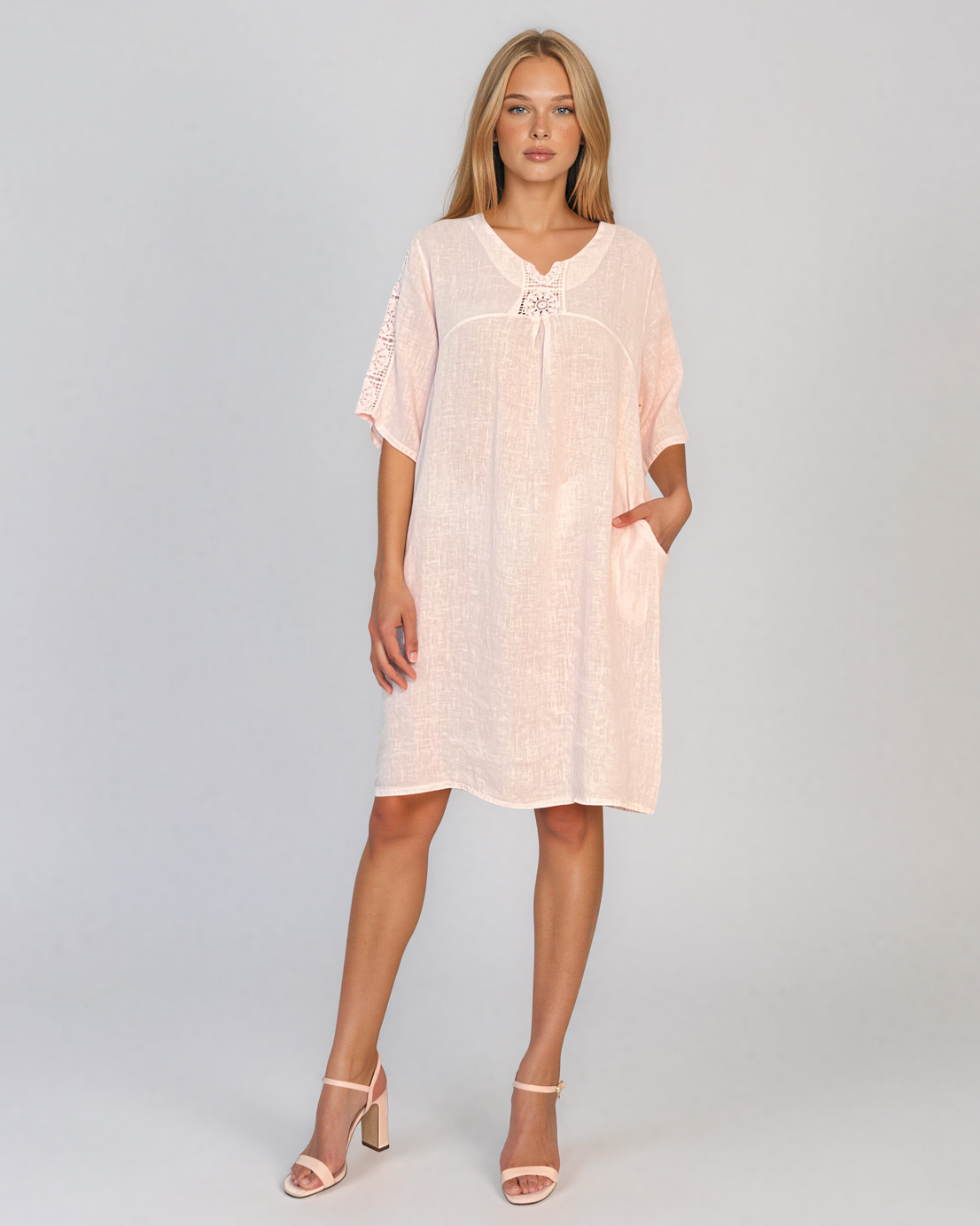 Rochie din in cu broderie la mâneci și decolteu roz PR988