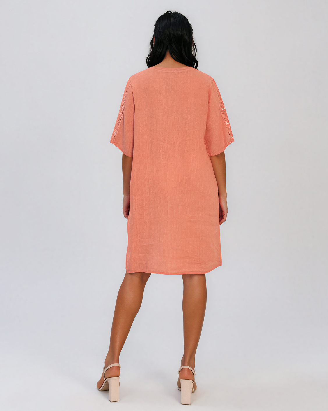 Rochie din in cu broderie la mâneci și decolteu somon PR988