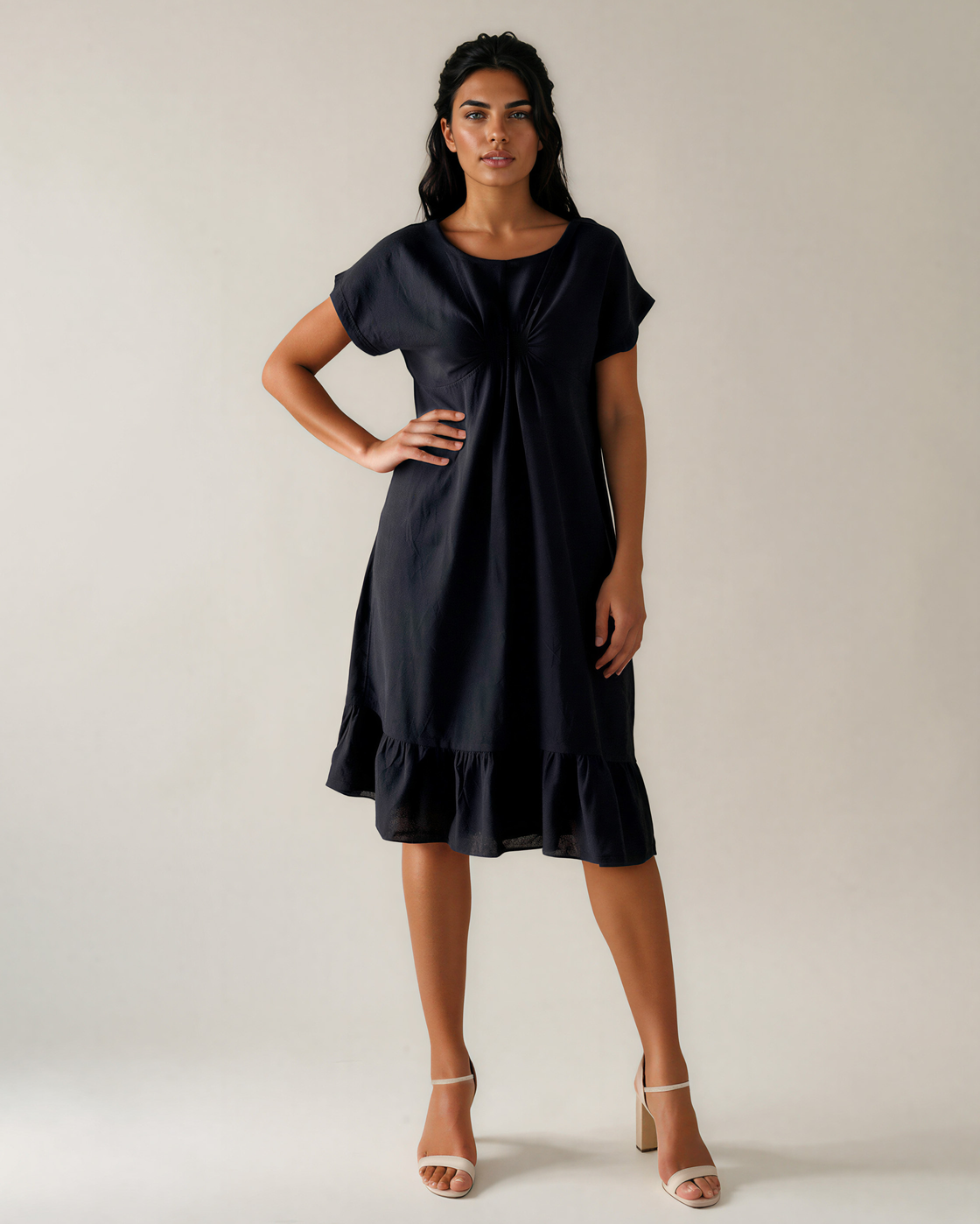 Rochie din in cu pliu și elastic negru PR985